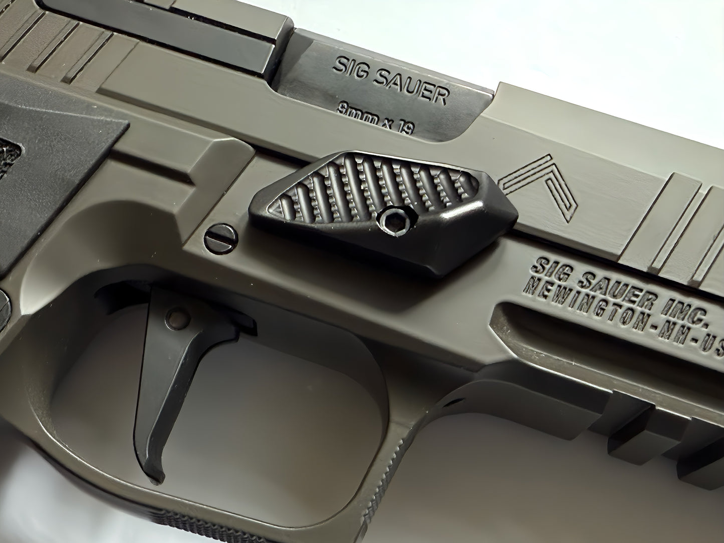 Gas Pedal® Assist for SIG P220, P226, P226 X-FIVE LEGION, P227, P228, some P229, LEFT HAND VERSION