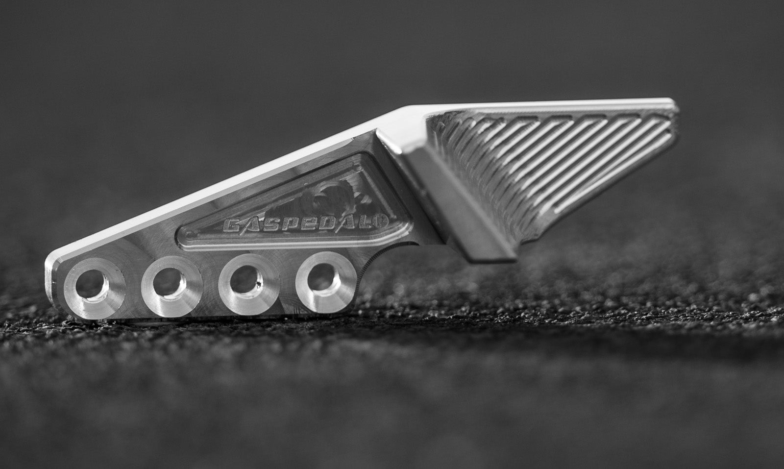 gas pedal Gas Pedal® Opposable Extreme Thumb Assist – GoGun® USA